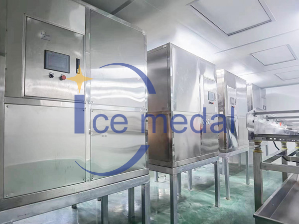 相比傳統(tǒng)冰廠，自動(dòng)化冰廠將成為未來(lái)的主流