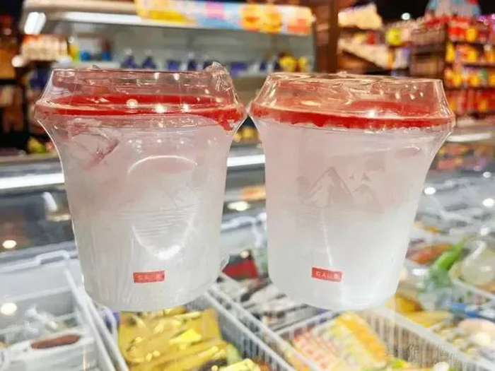 食用杯冰突然殺瘋了，原來背后的生意邏輯是這樣
